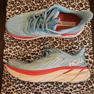 Hoka Womens Clifton 8 Running Shoes Left Shoe Size 9.5 / Right Shoe Size 10 EUC